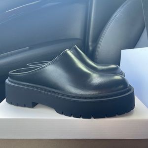 Anthropologie Pilcro chunky clogs black